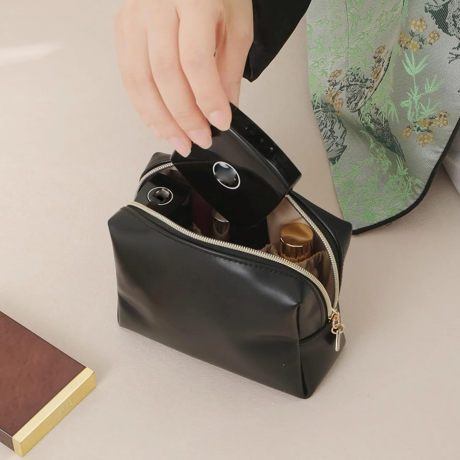 Cute Small Pouch, Makeup Cosmetic Bag,Make up Bag for Purse,Toiletry Zipper Pouch,Tech Bag,Electronic Organizer Travel Case,Storage Pouches for Organization Black