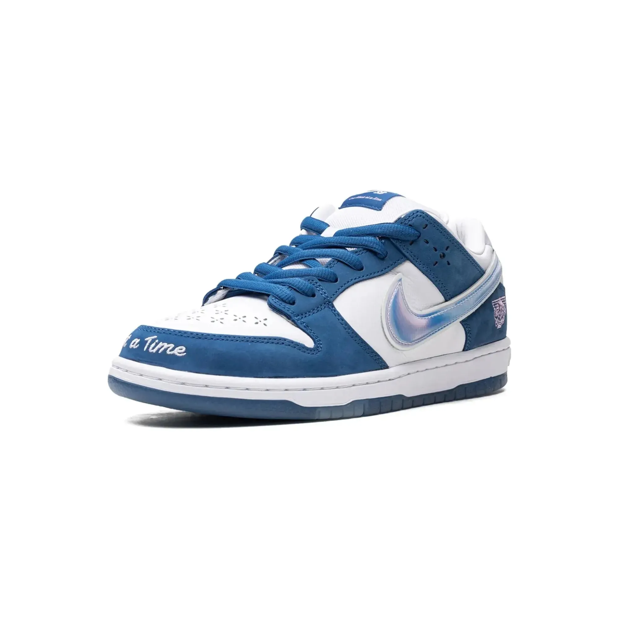Nike SB Dunk Low Born X Raised "One Block At A Time"
