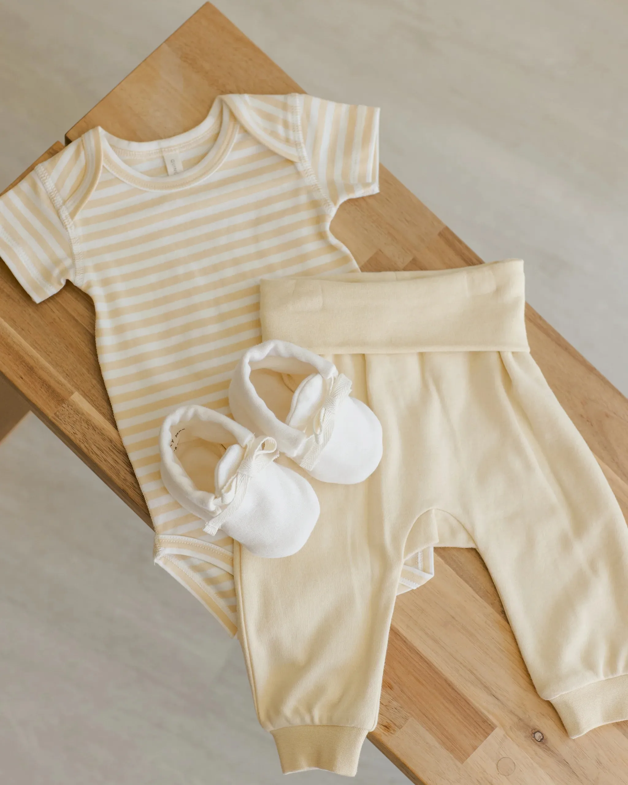 Short Sleeve Bodysuit, 2 Pack