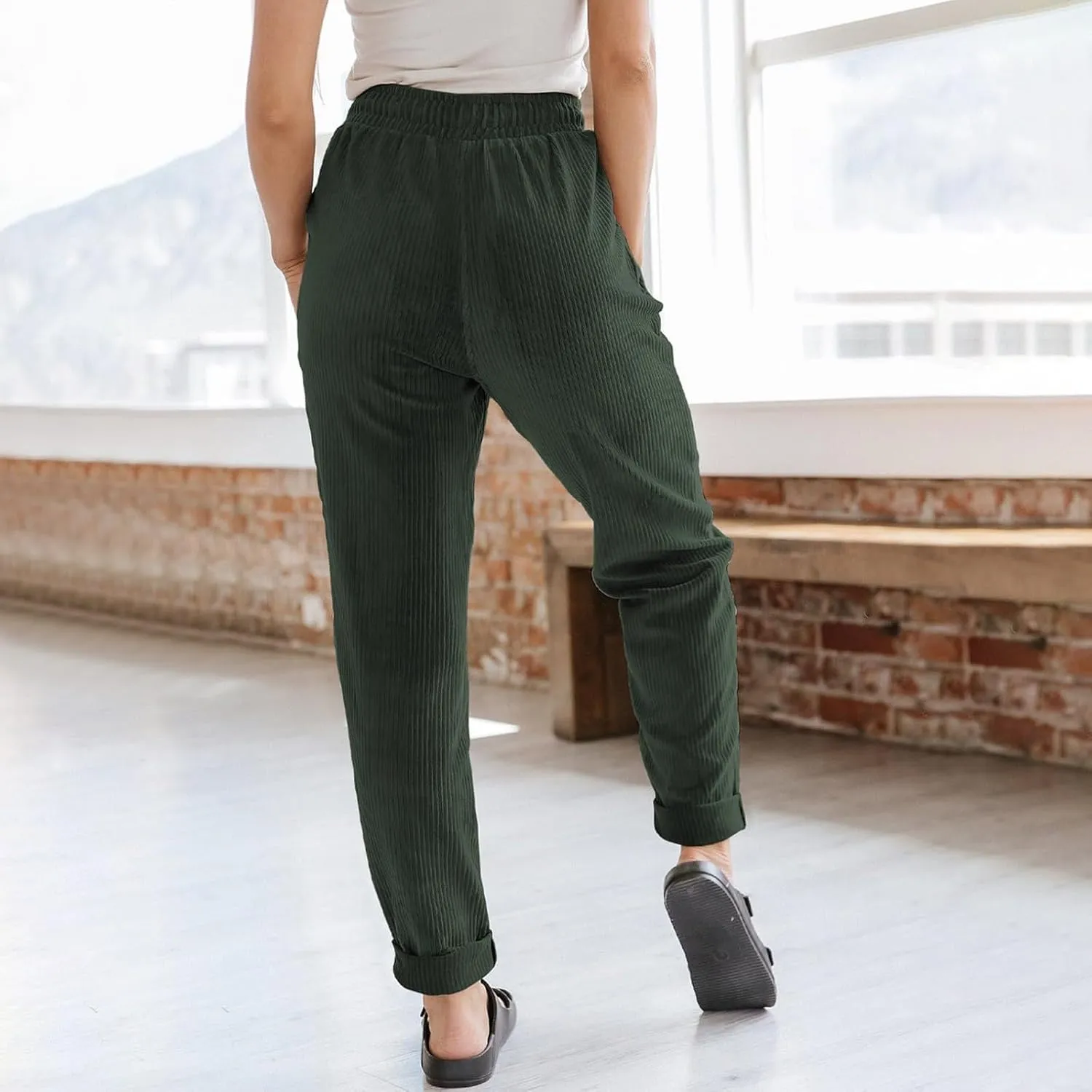 Womens Corduroy Pants Elastic High Waist Straight Leg Pants Casual Comfy Lightweight Cotton Baggy Trousers w/Pockets